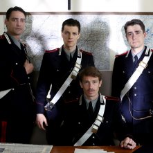 A testa alta: Andrea Bosca, Giovanni Scifoni e Giorgio Pasotti in una scena della fiction