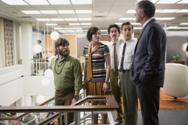 Mad Men: Elisabeth Moss, Trevor Einhorn, Ben Feldman e John Mathis nell'episodio The Monolith