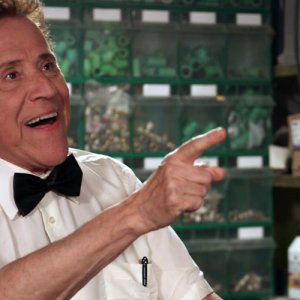 Quando si muore... si muore: Giacomo Rizzo in una scena del film