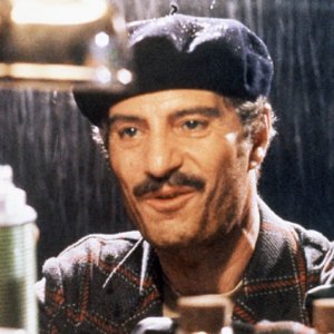 Nino Manfredi qui protagonista di Cafè Express