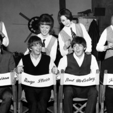 A Hard Day's Night - Tutti contro uno: una divertente immagine del documentario sui Beatles diretto da Richard Lester