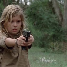 The Walking Dead: Kyla Kenedy è Mika nell'episodio Il bosco