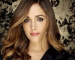 Rose Byrne persa nello spazio con The Something?