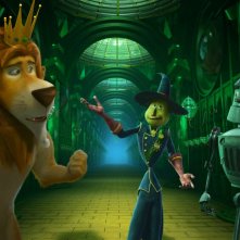 Il magico mondo di Oz: il leone, lo spaventapasseri e l'uomo di latta in una scena del film