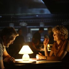 The Gambler: Vytautas Kaniusonis con Oona Mekas in una scena del film