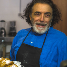 Ragazze a mano armata: Nino Frassica in una scena del film