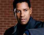 Denzel Washington cavalca con I magnifici sette