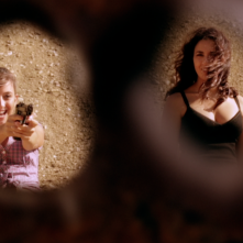 Ragazze a mano armata: Federica De Cola e Karin Proia in una scena del film