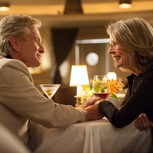 Mai così vicini: Michael Douglas con Diane Keaton in una romantica scena del film