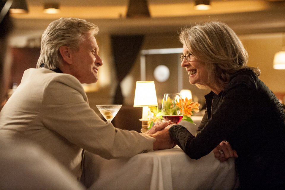 Mai così vicini: Michael Douglas con Diane Keaton in una romantica scena del film