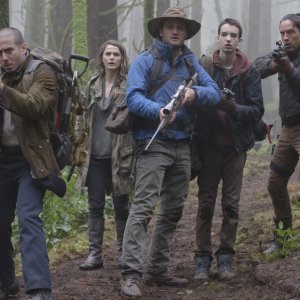 Apes Revolution - Il Pianeta delle Scimmie: una foto di gruppo tratta dal film