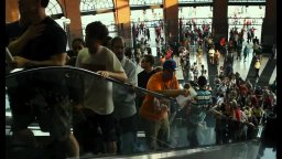 Clip Esclusiva - The Dark Side of the Sun