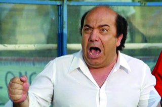 Lino Banfi è l'allenatore nel pallone