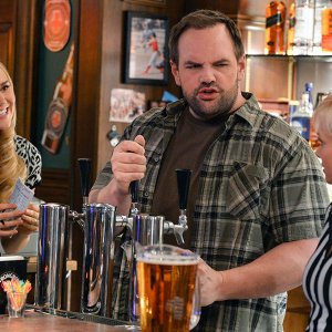 Jennifer Falls: Jaime Pressly, Nora Kirkpatrick, Ethan Suplee in una scena