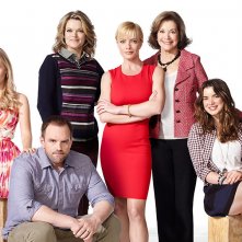 Jennifer Falls: Jaime Pressly e il resto del cast in un'immagine promozionale