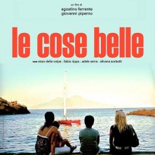 Le cose belle: la locandina del documentario diretto da Giovanni Piperno e Agostino Ferrente