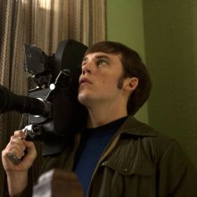 Le origini del male: Sam Claflin in una scena del film horror