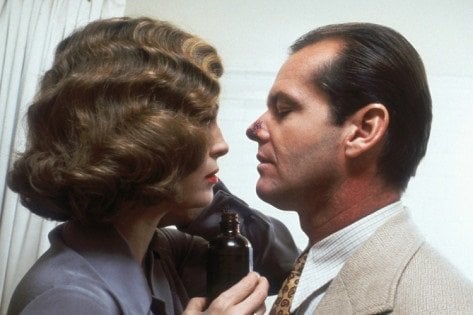 Chinatown: Faye Dunaway e Jack Nicholson in un momento del film