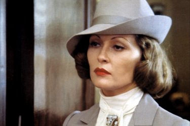 Chinatown: Faye Dunaway in una scena