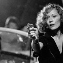 Chinatown: l'affascinante Faye Dunaway in una scena del film