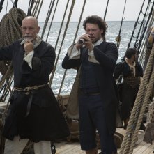 Crossbones: Richard Coyle insieme a John Malkovich in The Man Who Killed Blackbeard
