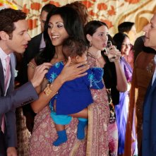 Royal Pains: Paulo Costanzo, Reshma Shetty e Mark Feuerstein in Smoke and Mirrors