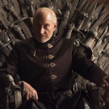 Il trono di spade: una scena di The Children con Charles Dance