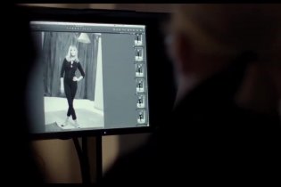 Clip 'Il servizio di Karl Lagerfeld' - Mademoiselle C