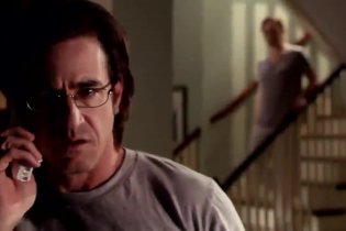 Trailer - Crisis 1x13 World's Best Dad