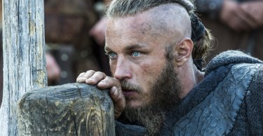 Vikings: Travis Fimmel nell'episodio Brother's War