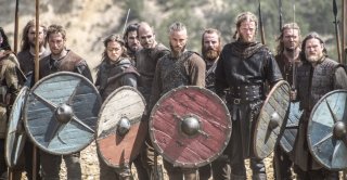 Vikings: una scena di battaglia nell'episodio Brother's War