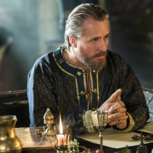 Vikings: Linus Roache nell'episodio Treachery