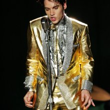 Elvis: Jonathan Rhys Meyers in una scena del film