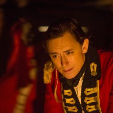 TURN: JJ Feild nell'episodio Eternity How Long