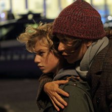Il ragazzo invisibile: Ludovico Girardello con Valeria Golino in una scena del film