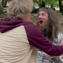 Jeff Daniels e Jim Carrey sono Harry e Lloyd in Scemo & + scemo 2