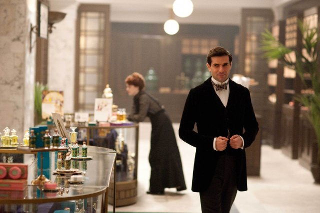 Mr. Selfridge: Grégory Fitoussi nella prima stagione