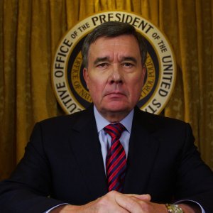 Come fare soldi vendendo droga: Gil Kerlikowske, direttore dell'Office of National Drug Control Policy, in una scena