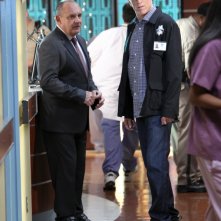 CSI: Paul Guilfoyle insieme a Ted Danson in Torch Song