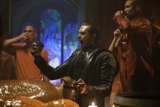 Dominion: una scena dell'episodio Godspeed
