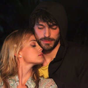 L'estate sta finendo: Nathalie Rapti Gomez e Fabio Ghidoni sono Giulia e Davide in una scena del film