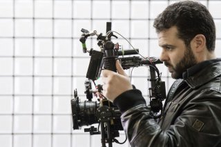 Perez.: il regista Edoardo De Angelis sul set