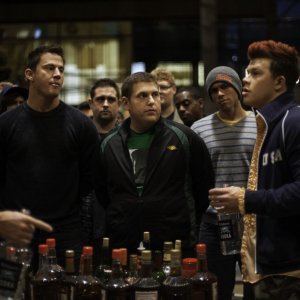 22 Jump Street: Channing Tatum insieme a Jonah Hill in una scena del film