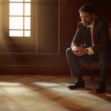 Tyran: Adam Rayner in un'immagine promozionale della prima stagione