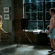 James Marsden con Elizabeth Banks in una scena di Una notte in giallo
