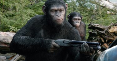 Cesare a capo della rivolta in Apes Revolution - Il pianeta delle scimmie