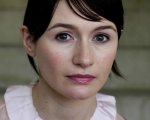 Emily Mortimer è Spectral