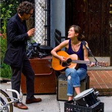 Begin Again - Tutto può cambiare: Mark Ruffalo e Keira Knightley in una scena della commedia