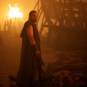 Hercules - Il Guerriero: Rufus Sewell nei panni di Autolico in una scena del film