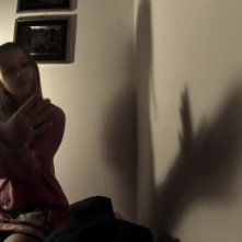 Una sequenza dell'episodio Ombre nel film P.O.E. - Pieces of Eldritch